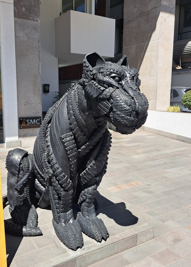 Cat (jaguar?) made of old tyres.